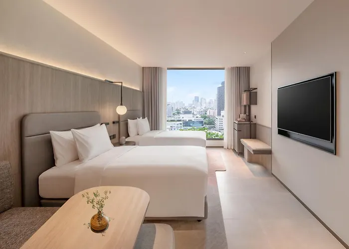 Hotel Kromo Bangkok, Curio Collection By Hilton 5*