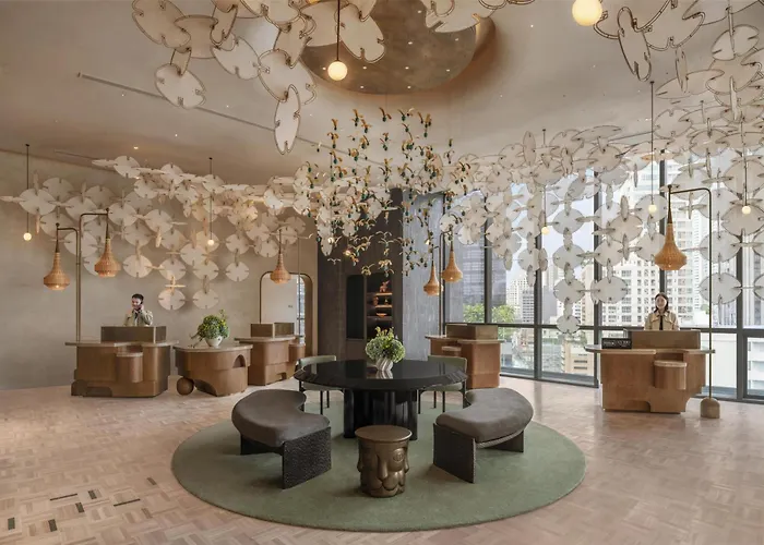Kromo Bangkok, Curio Collection By Hilton Hotel Bangkok
