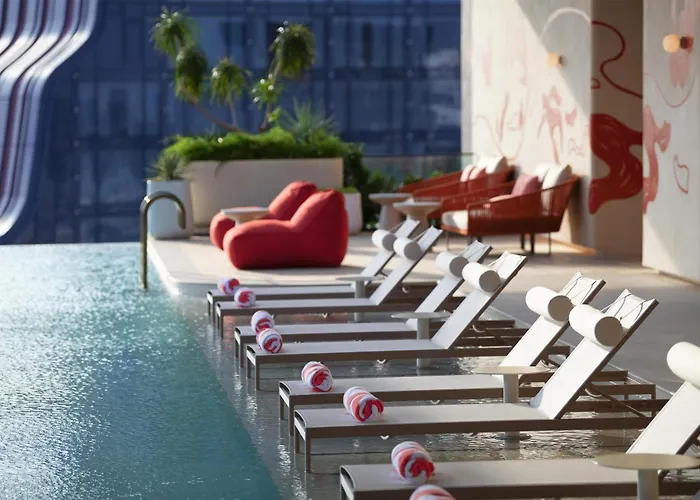 Kromo Bangkok, Curio Collection By Hilton 5*
