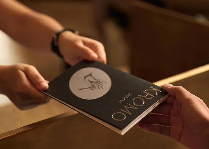 Hotel Kromo Bangkok, Curio Collection By Hilton Bangkok