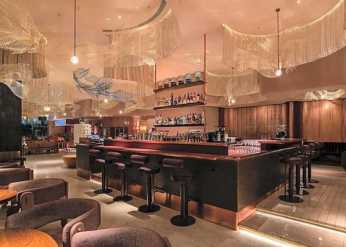 Kromo Bangkok, Curio Collection By Hilton 5* Bangkok